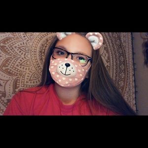 Meet your Posher, Andrea